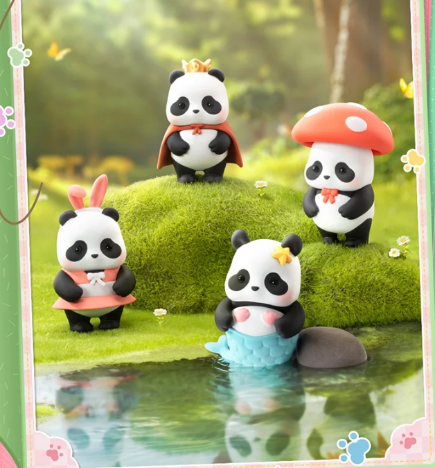 Panda Roll MiniMe Dress Up Blind Bag